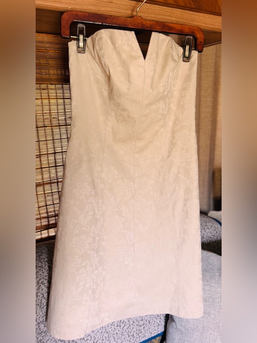 White House Black Market Strapless Ivory Floral Jacquard Dress Bone in 8